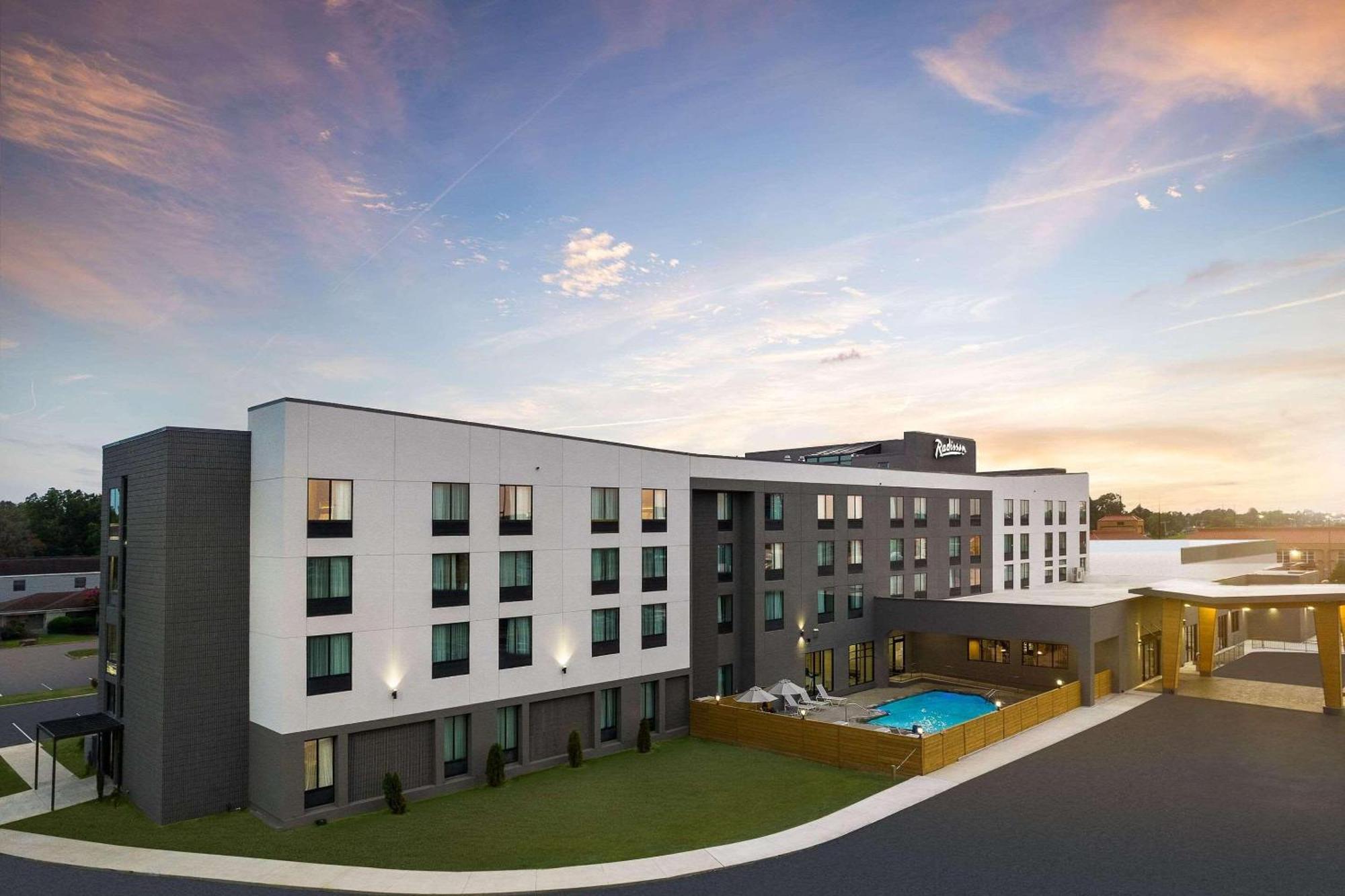 Radisson Hotel West Memphis Esterno foto