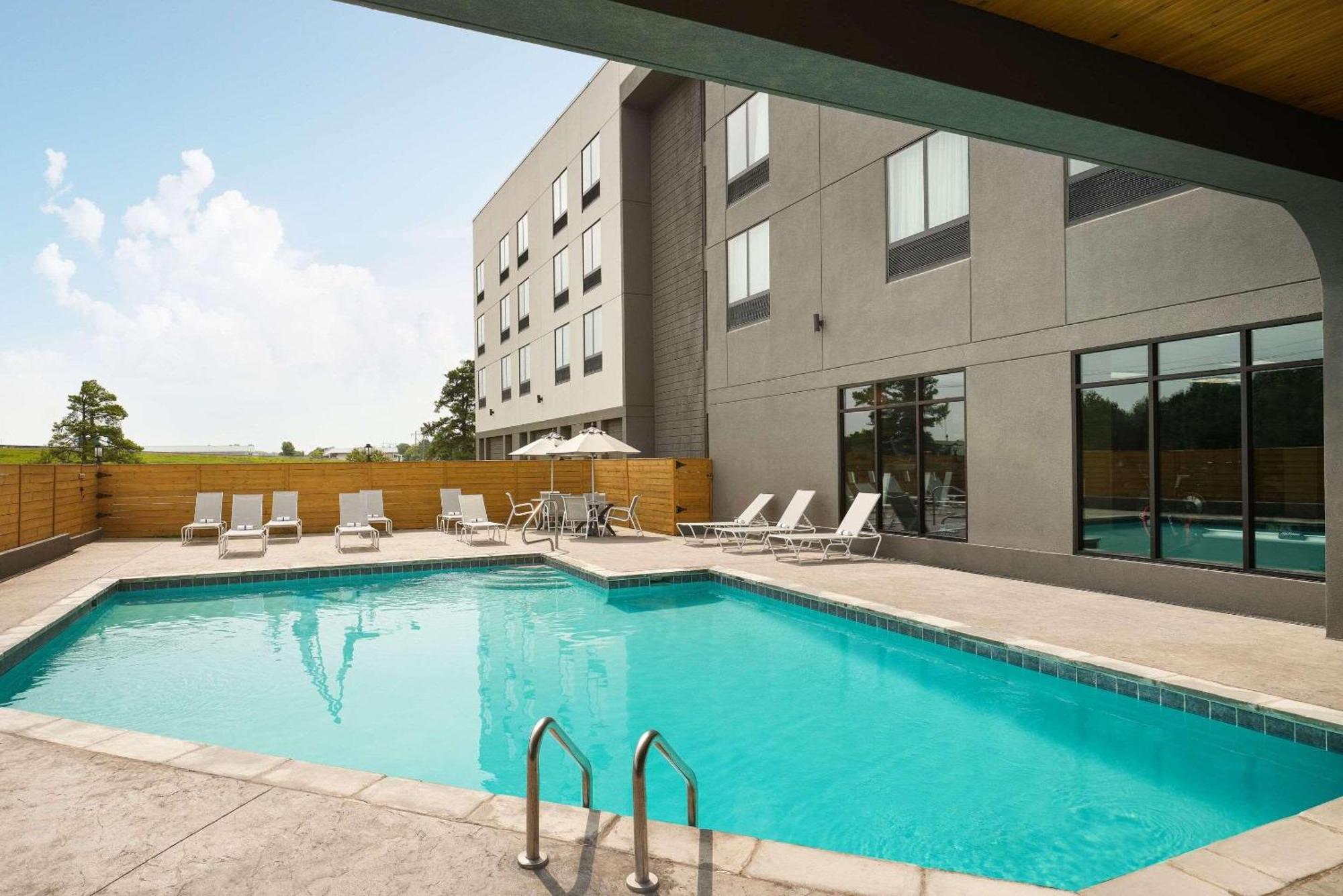 Radisson Hotel West Memphis Esterno foto